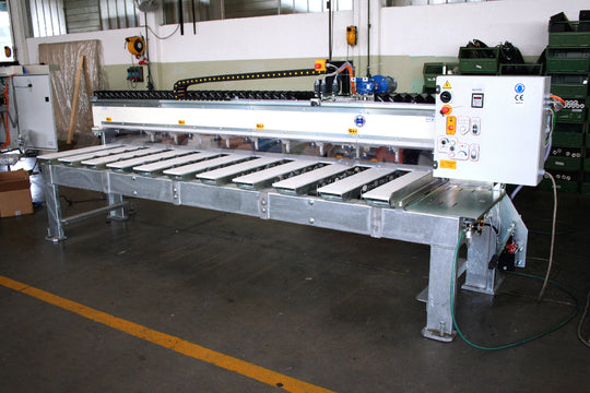 Cortadora Ingletadora Monobloque Cortes Inclinados 45° Achilli MSA